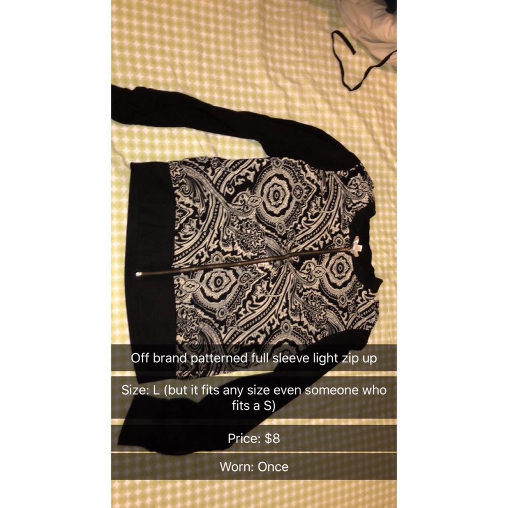 Patterned comfy zip up